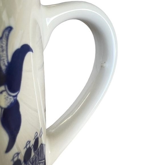 Vintage Blue Willow Coffee Tea Mug Blue White Unmarked - Picture 10 of 11